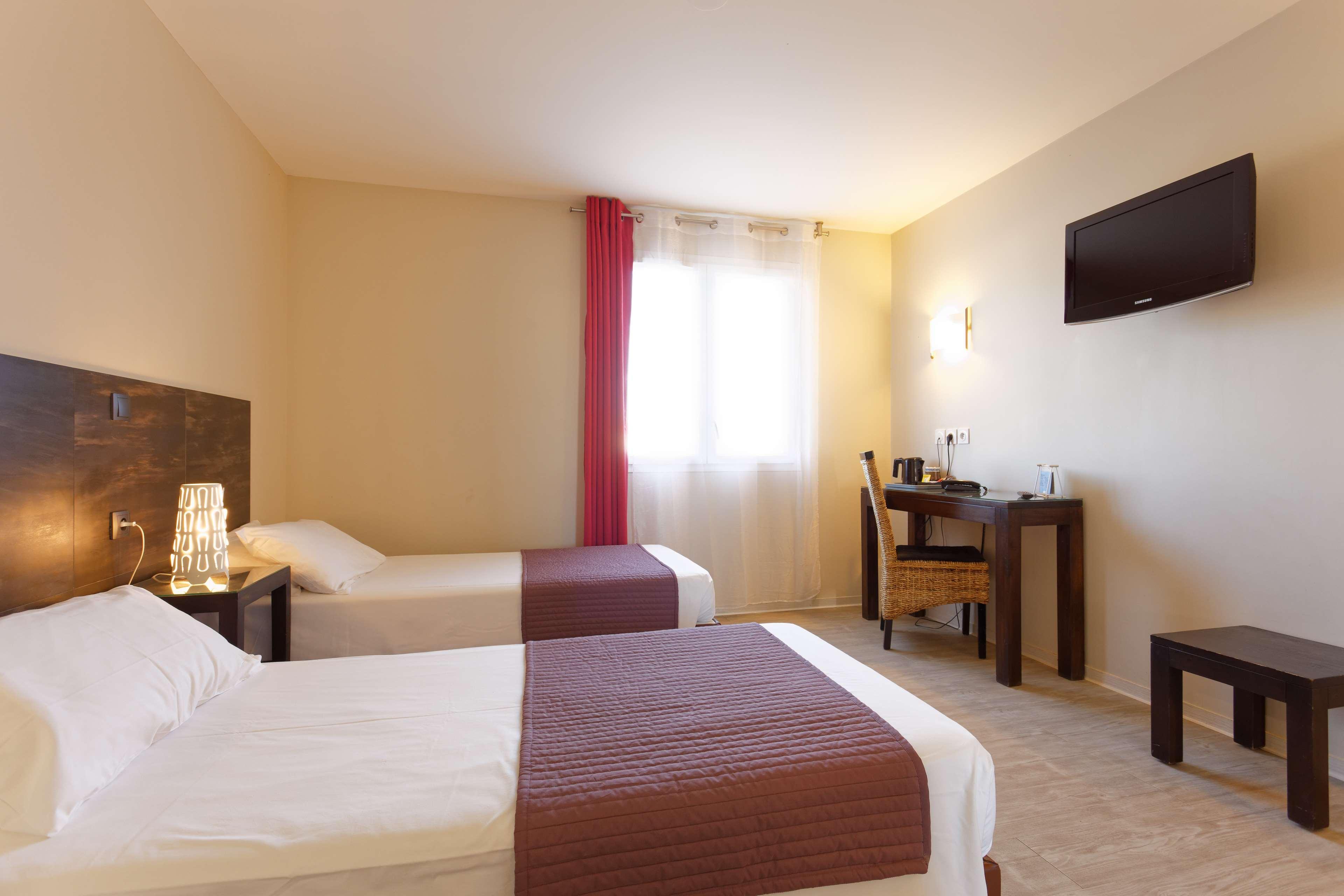 Kyriad Perpignan Sud Exterior photo