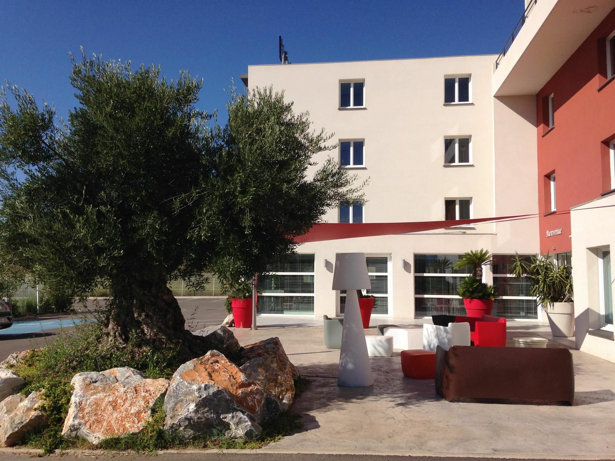 Kyriad Perpignan Sud Exterior photo